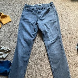 Universal Thread jeans